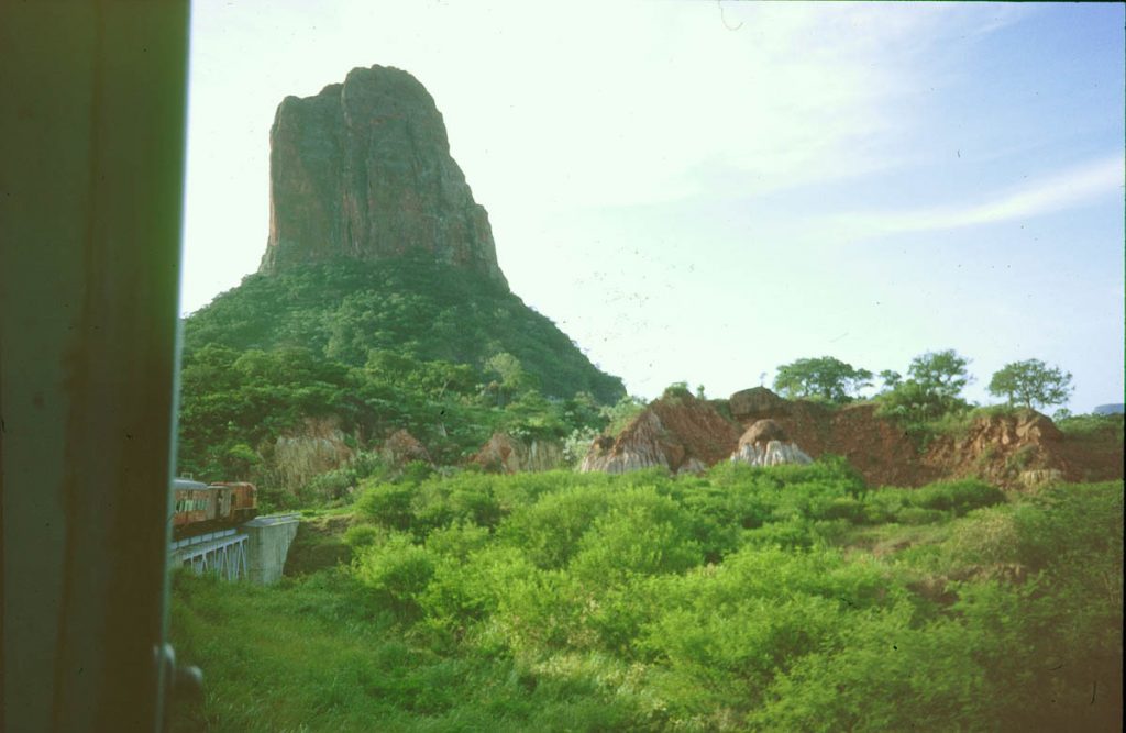 brasil, landschaft tren de los muertos1992