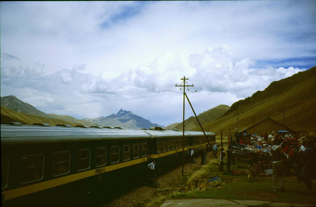 zug peru und markt2005